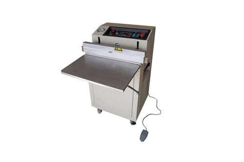 دستگاه بسته بندی وکیوم افقی