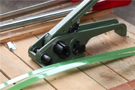 معرفی دستگاه تسمه کش دستی با تسمه فلزی